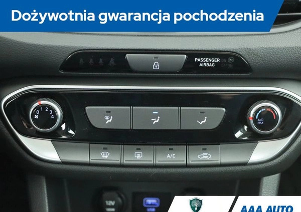 Hyundai I30 cena 69000 przebieg: 16462, rok produkcji 2022 z Golub-Dobrzyń małe 211